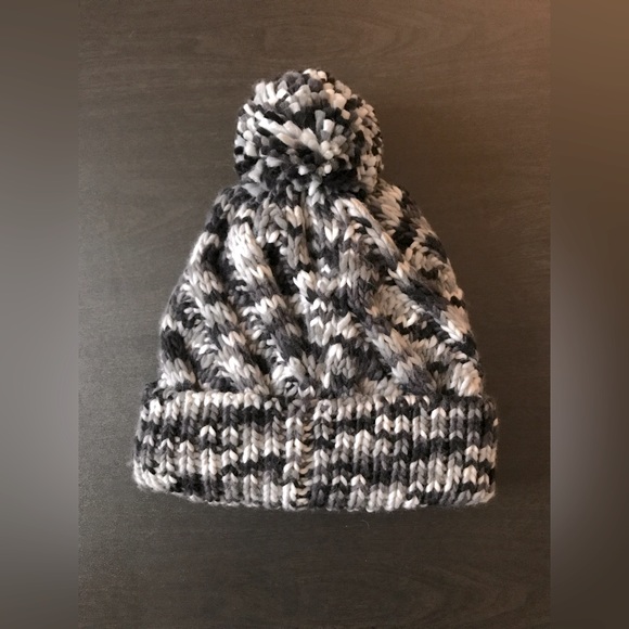 Columbia Knit Beanie - Picture 1 of 7